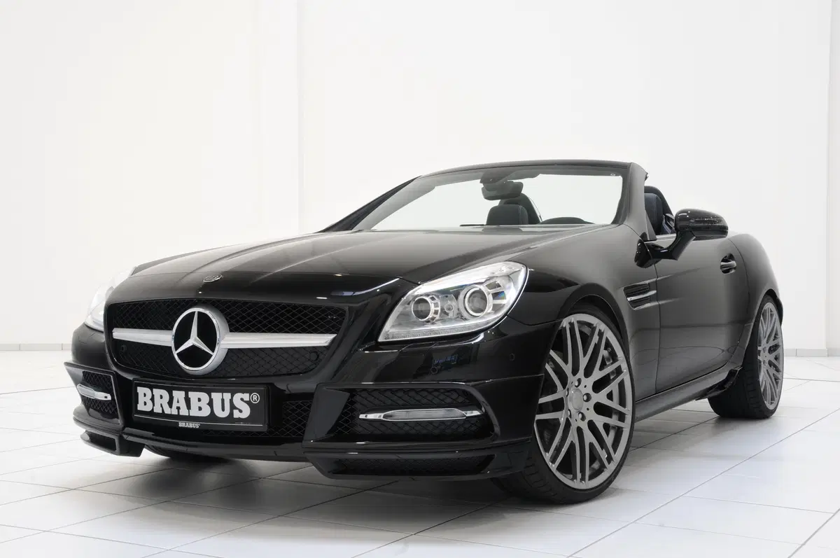 Mercedes SLK: il “tuning program” di Brabus (2)
