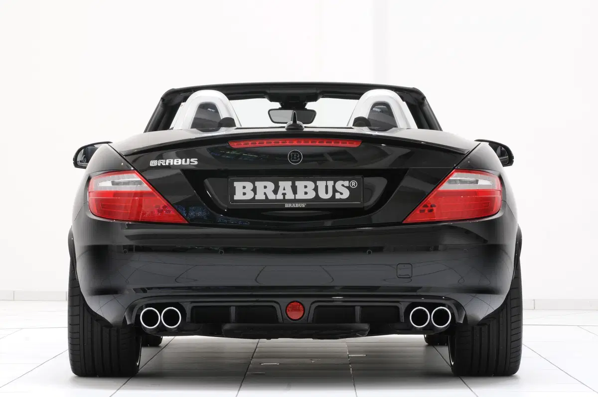 Mercedes SLK: il “tuning program” di Brabus (6)