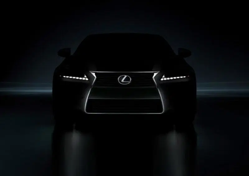 Lexus GS: prima immagine ufficiale