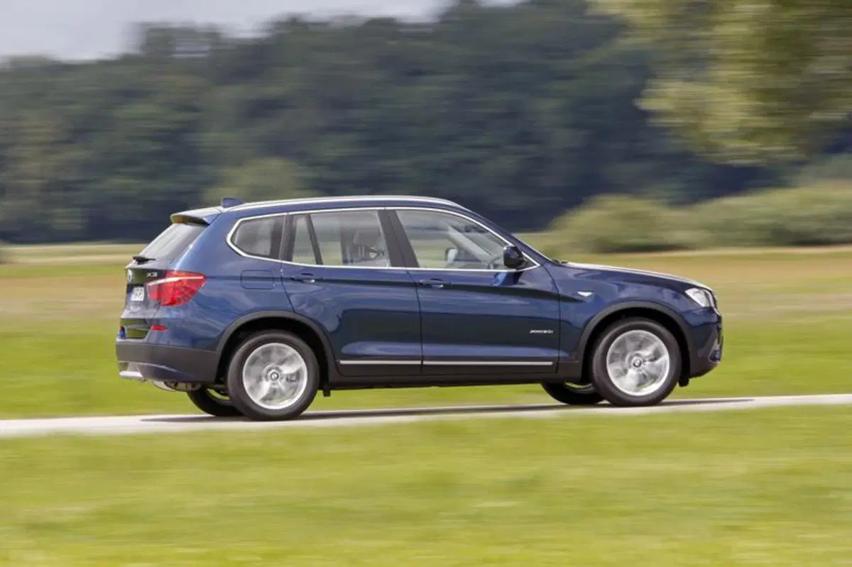 BMW X3 M.Y. 2012: si amplia la gamma motori (2)