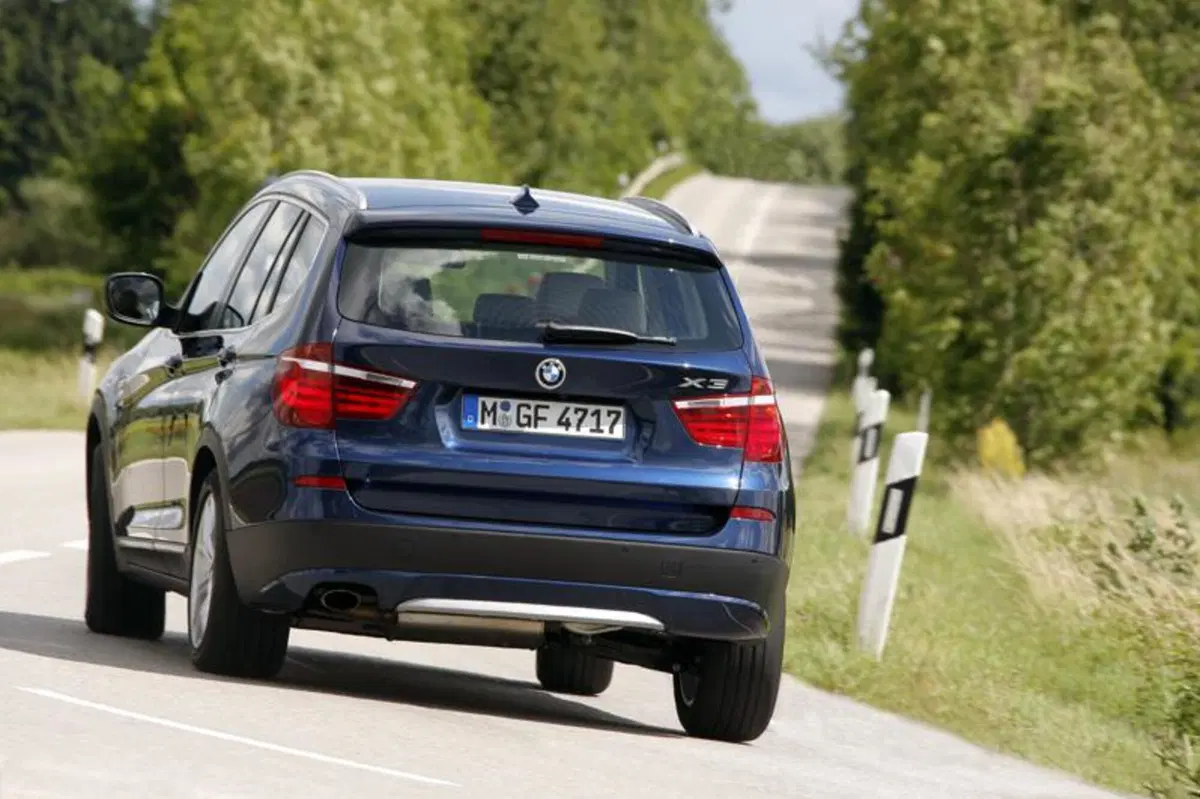 BMW X3 M.Y. 2012: si amplia la gamma motori (3)