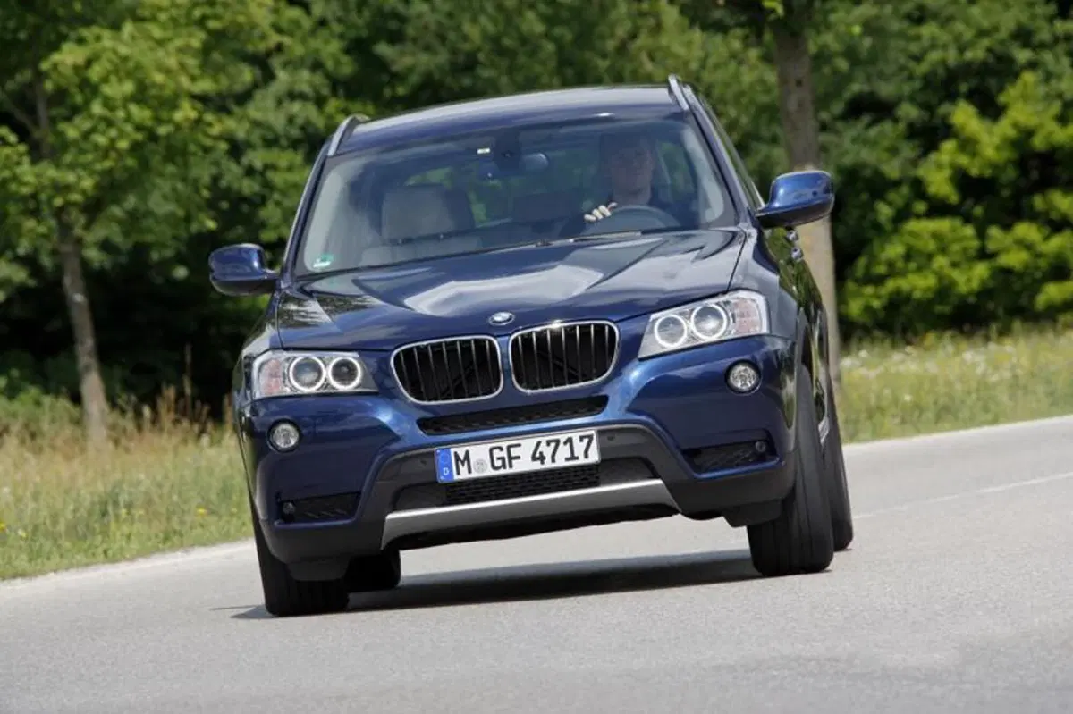 BMW X3 M.Y. 2012: si amplia la gamma motori (12)