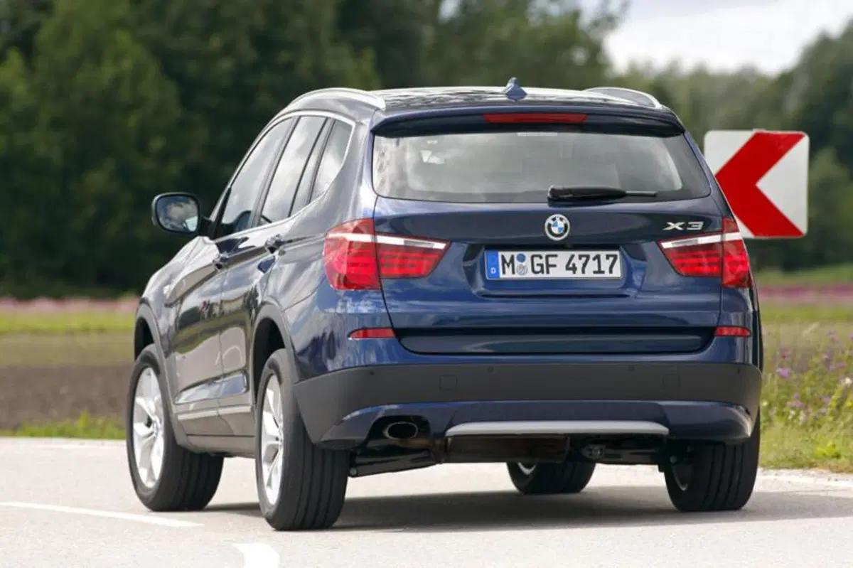 BMW X3 M.Y. 2012: si amplia la gamma motori (13)