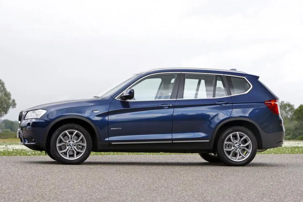 BMW X3 M.Y. 2012: si amplia la gamma motori (15)