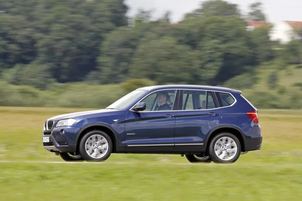 BMW X3 M.Y. 2012: si amplia la gamma motori (17)