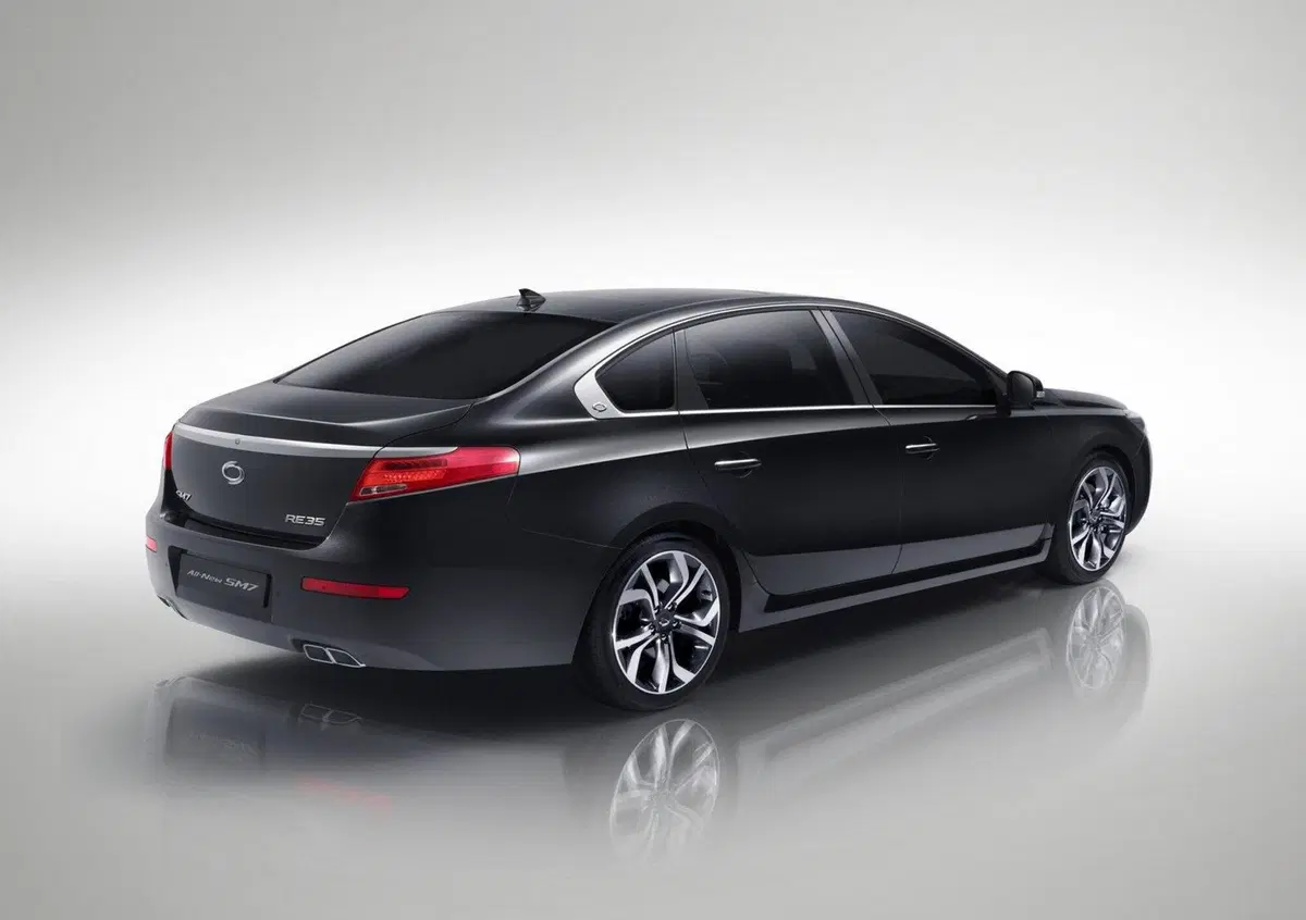 Renault: Samsung SM7 presentata in Corea