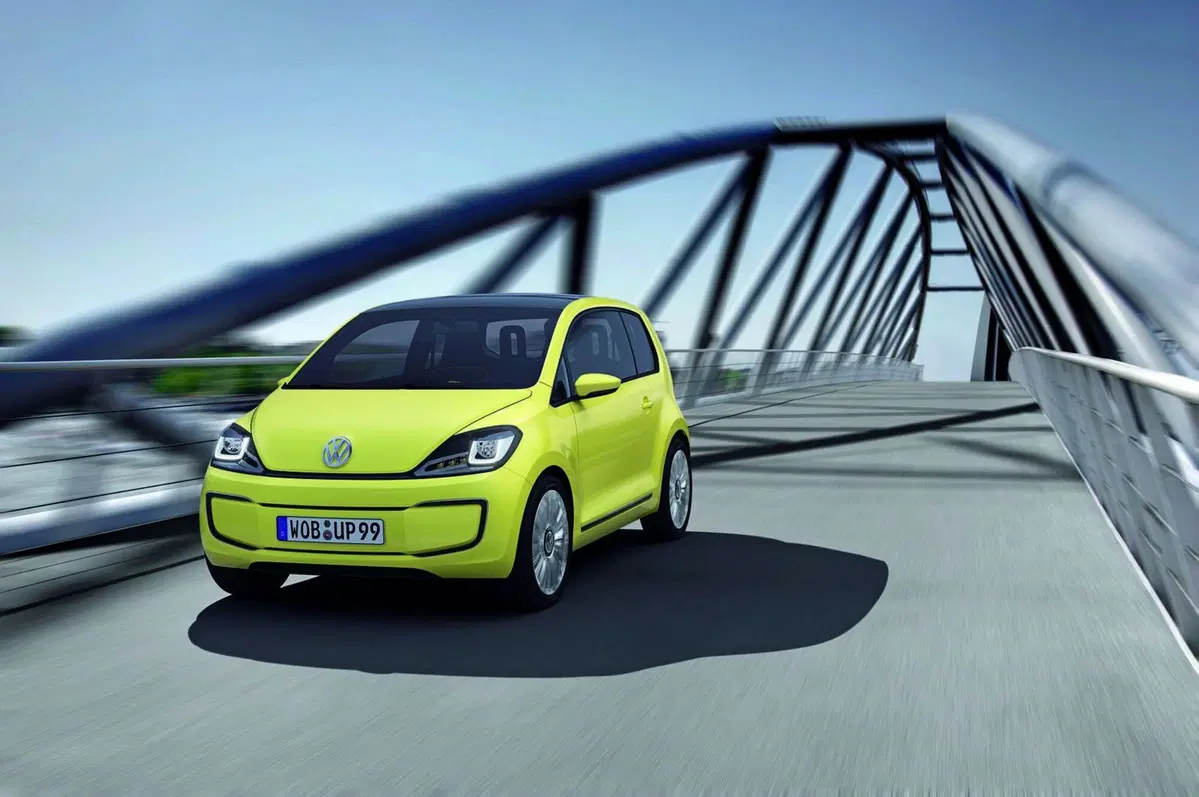 Volkswagen UP: la definitiva a Francoforte (3)