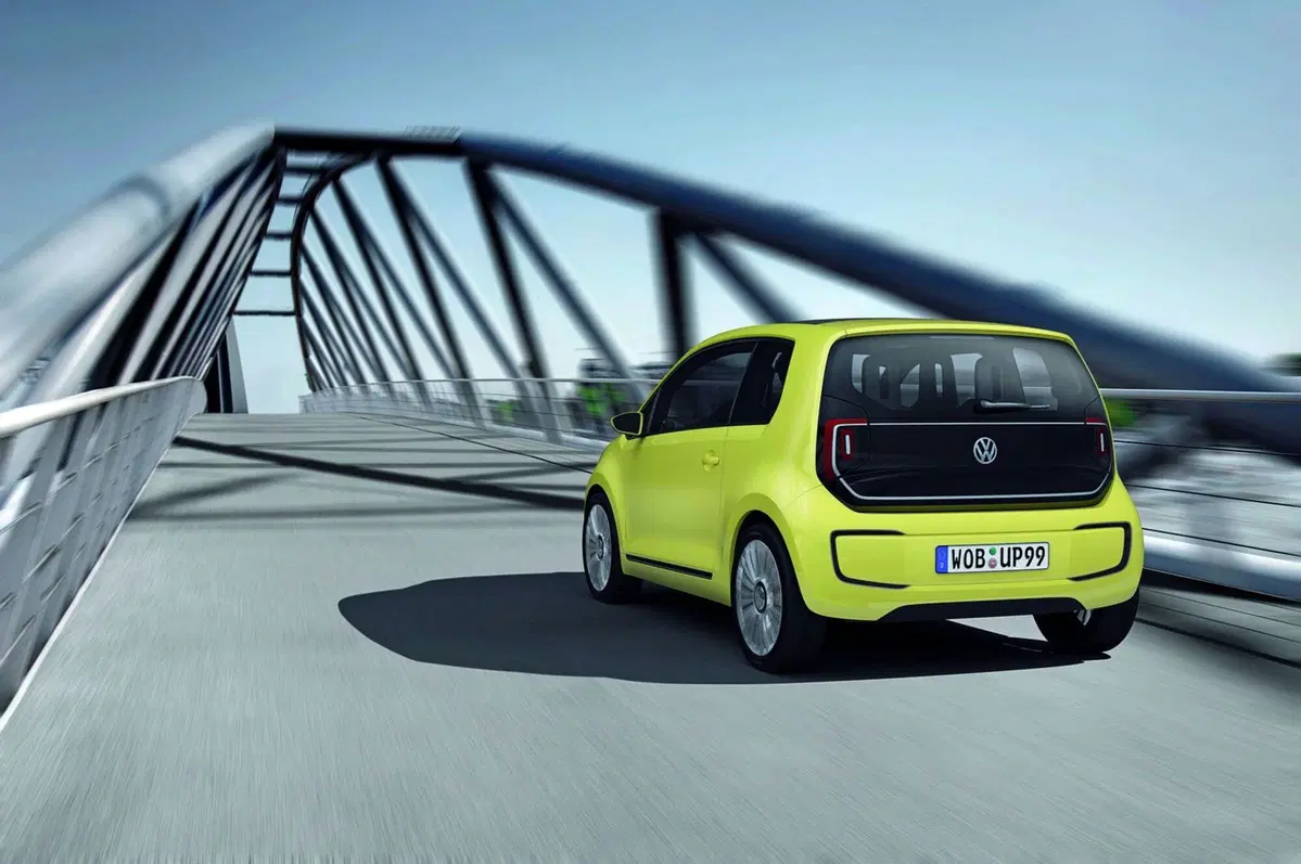 Volkswagen UP: la definitiva a Francoforte (4)