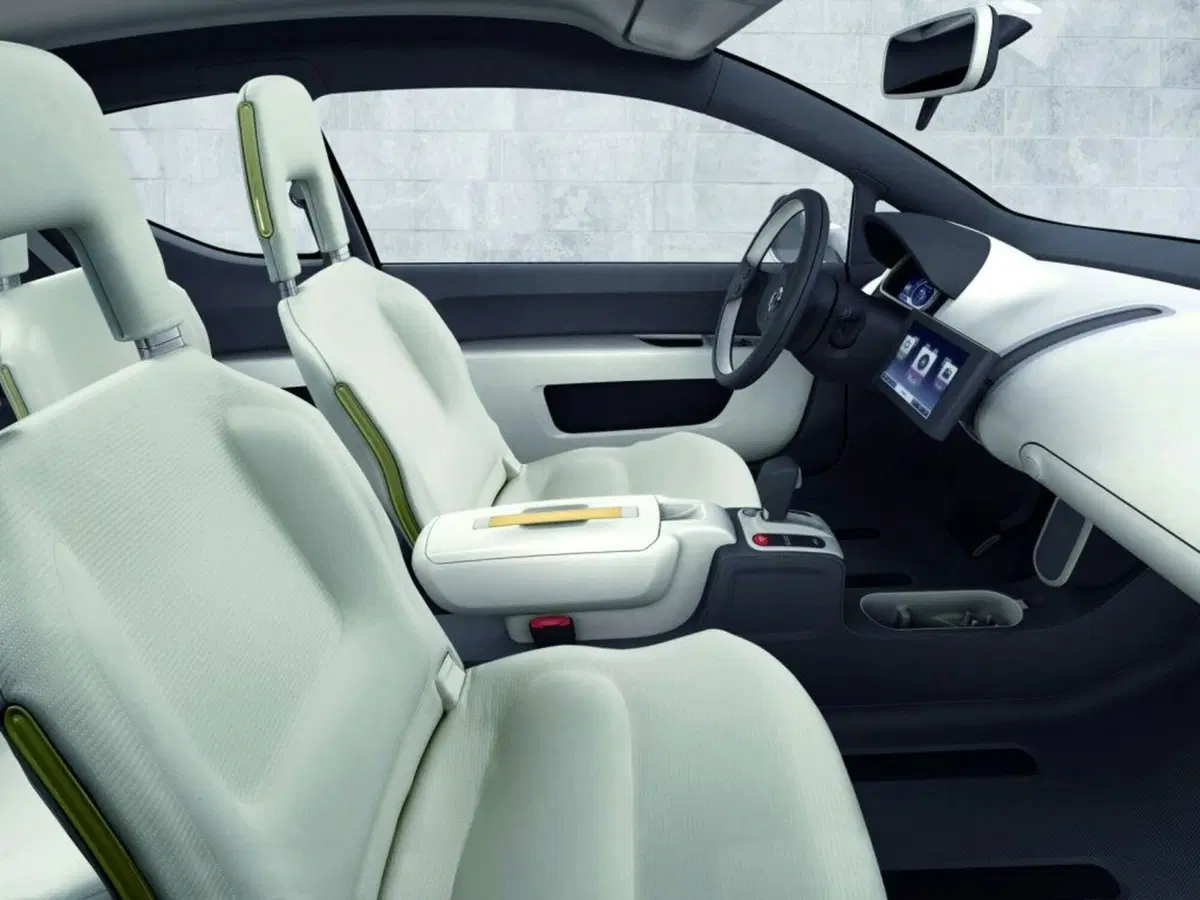 Volkswagen UP: la definitiva a Francoforte (10)