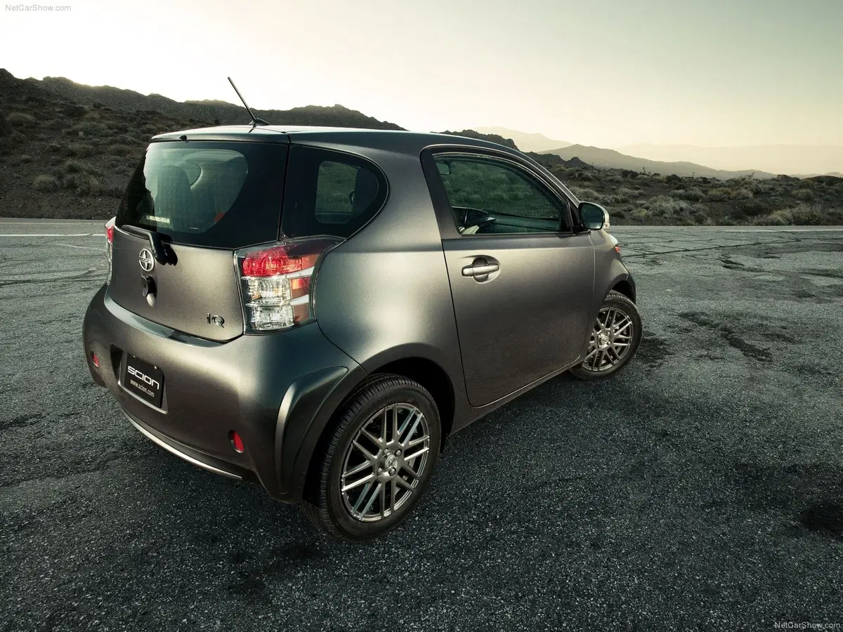Scion iQ (5)
