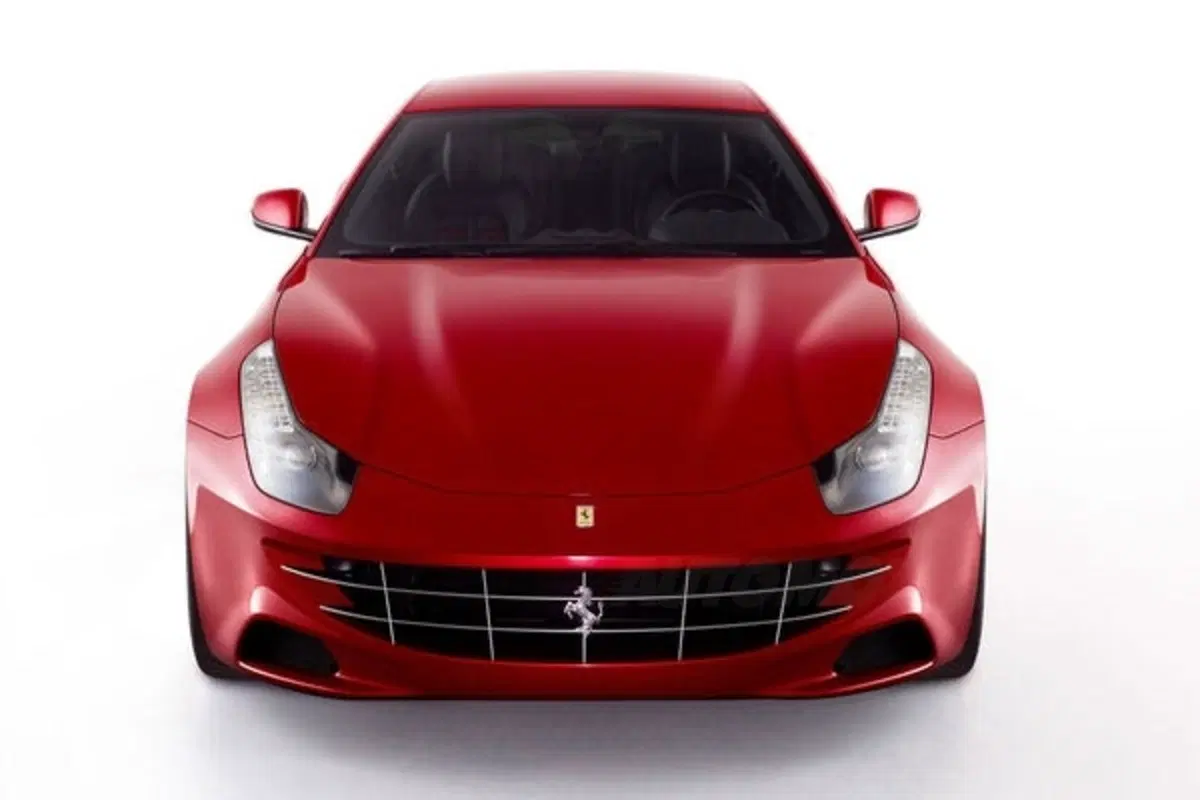 Ferrari: a Francoforte la 458 Spider. Molte novità nel prossimo futuro (4)