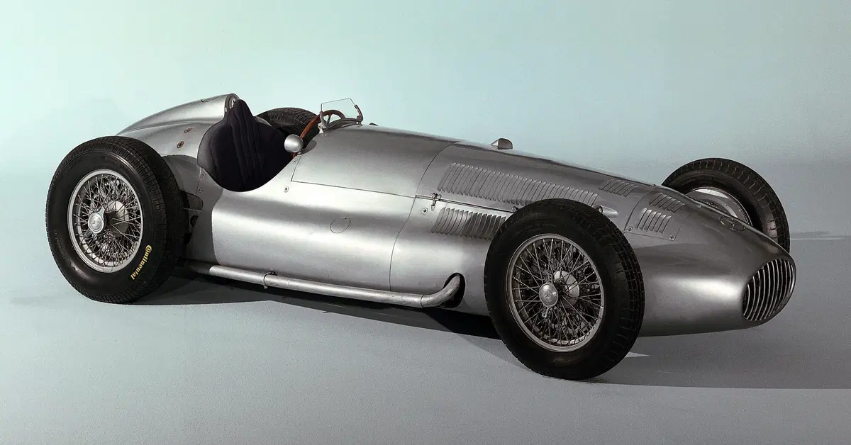 Mercedes – Benz: a Pebble Beach una mostra ne racconta la storia (3)