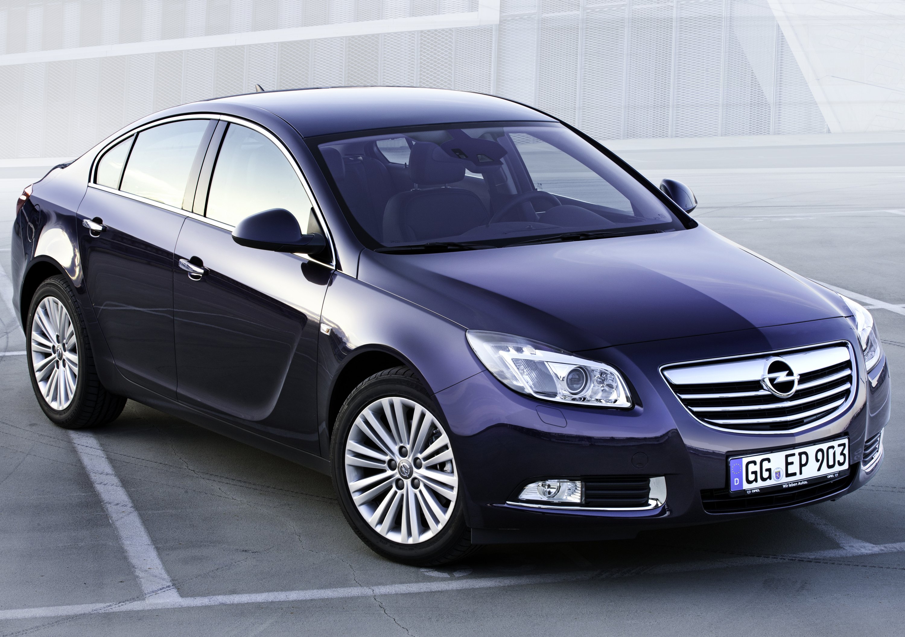 Opel Insigna M.Y. 2012: le novit&agrave; in dettaglio