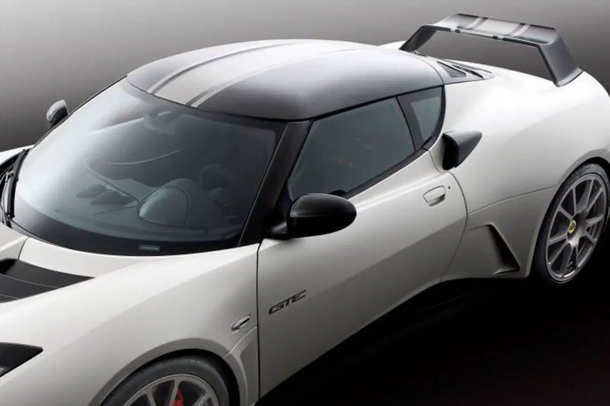 Lotus Evora GTE Road Concept: la presentazione a Pebble Beach (3)