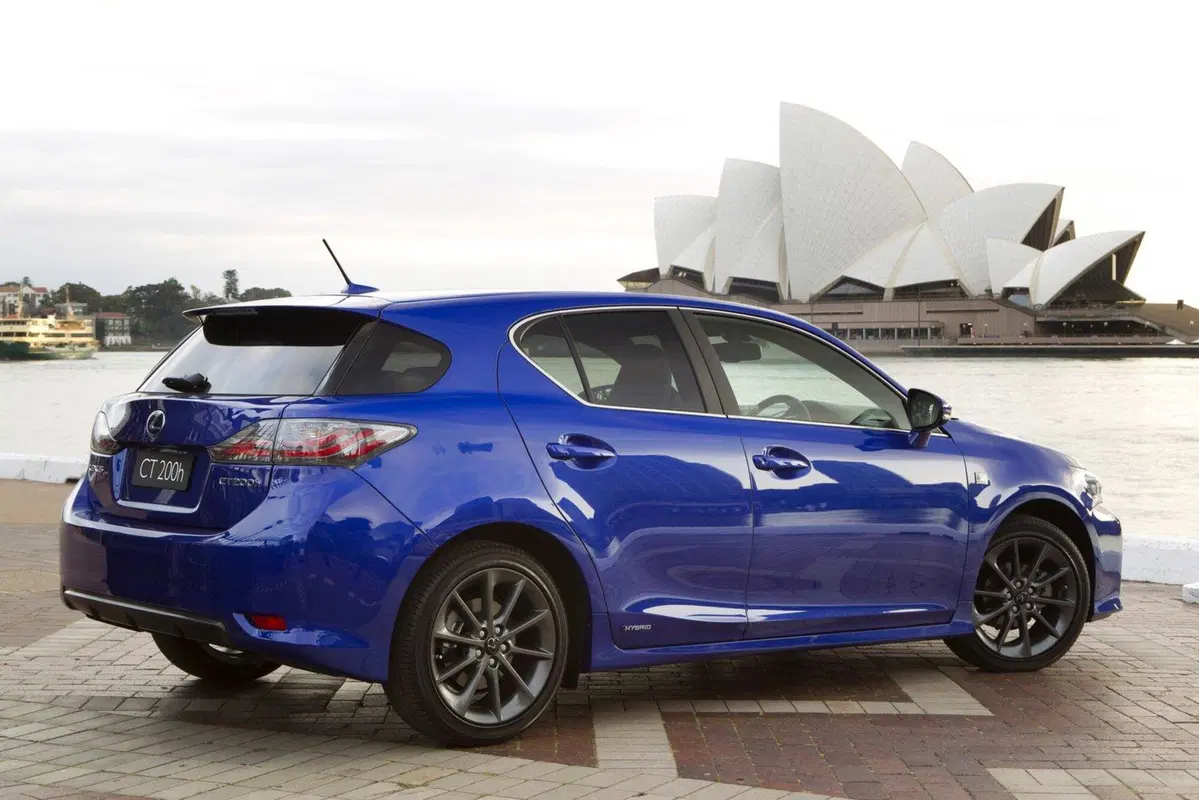 Lexus CT200h: negli USA sarà disponibile anche in versione F-Sport (2)