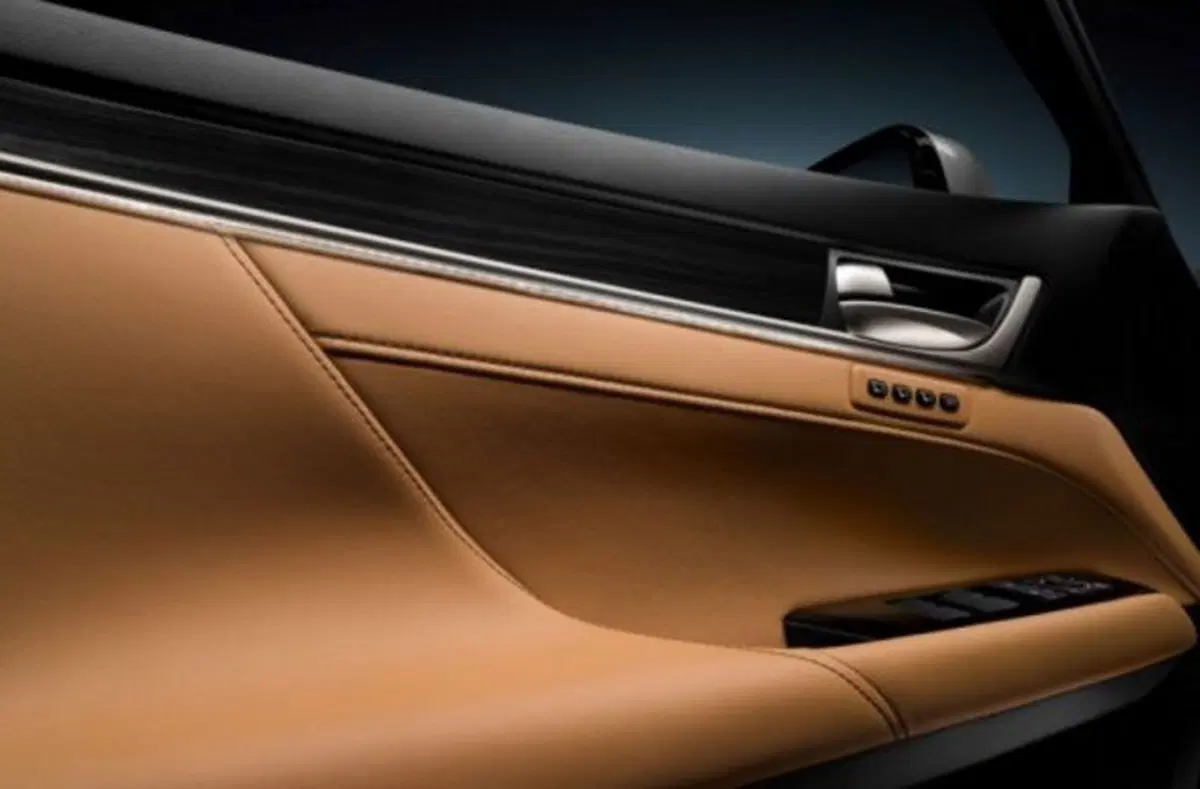 Lexus GS: primi dettagli e foto ufficiali (11)