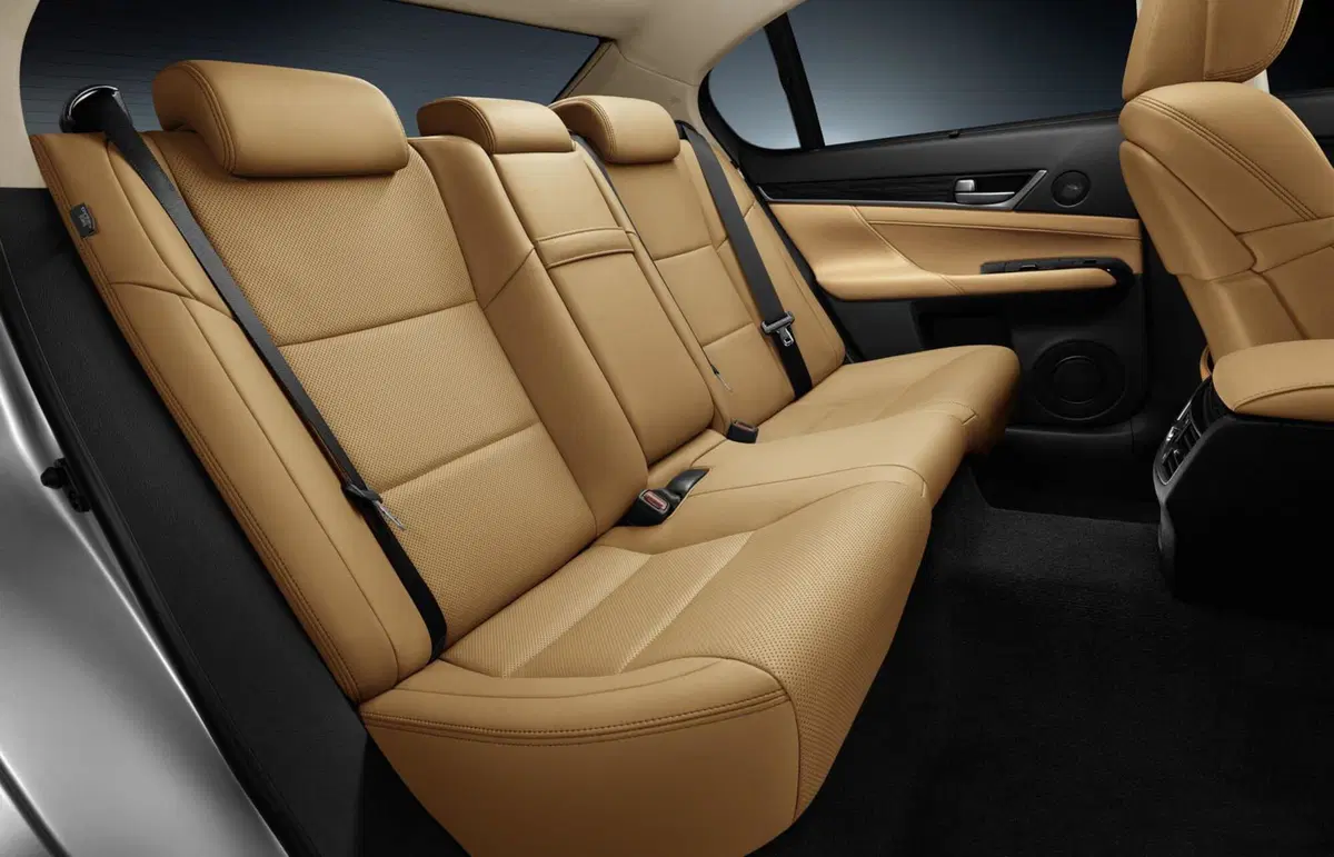 Lexus GS: primi dettagli e foto ufficiali (17)