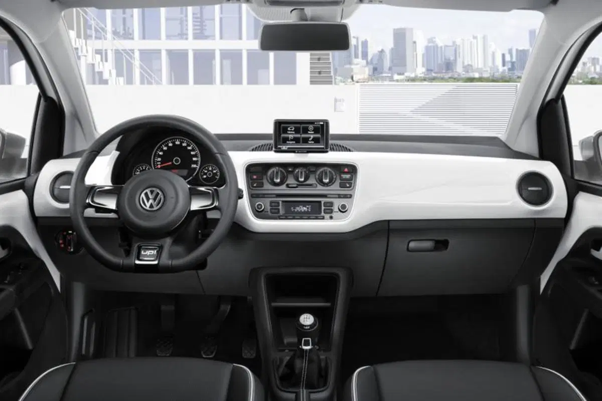 Volkswagen up! - prime immagini e informazioni ufficiali (15)
