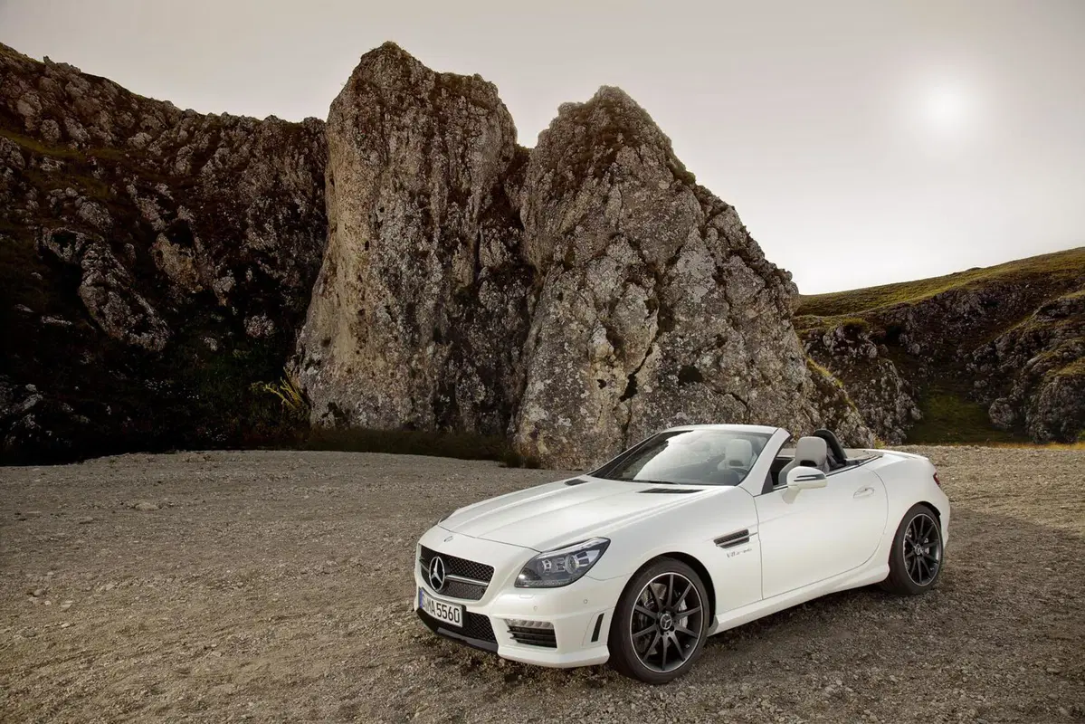 Mercedes SLK 55 AMG (8)