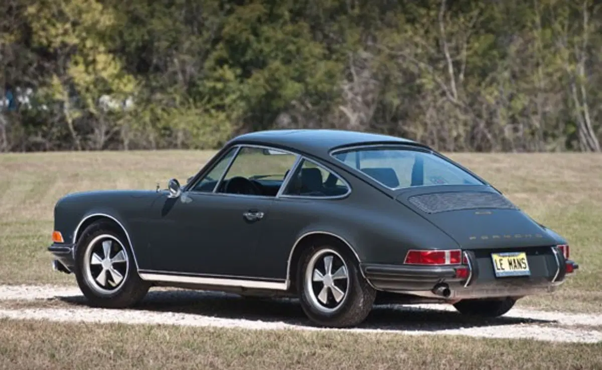 Porsche: venduta all’asta la 911 S di Steve McQueen (3)