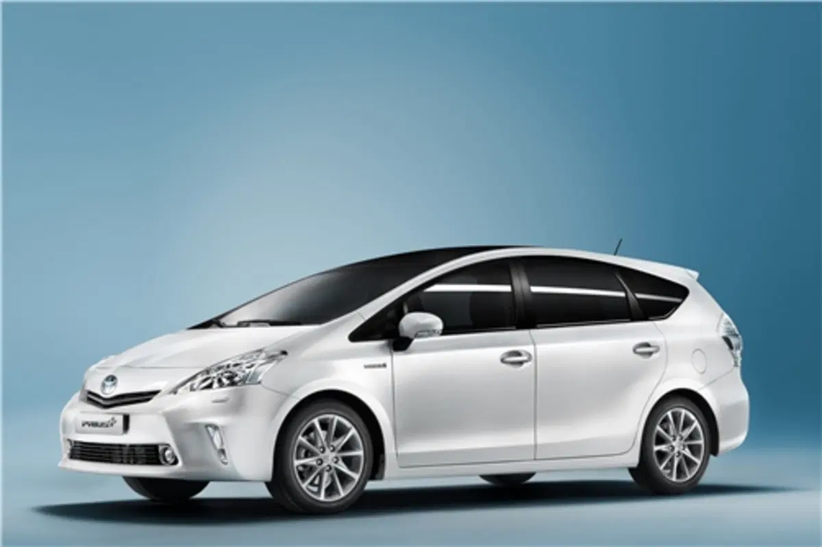 Toyota: a Francoforte la nuova Prius+
