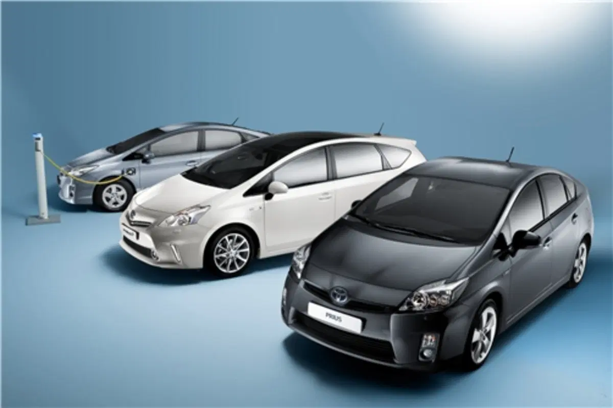 Toyota: a Francoforte la nuova Prius+ (3)