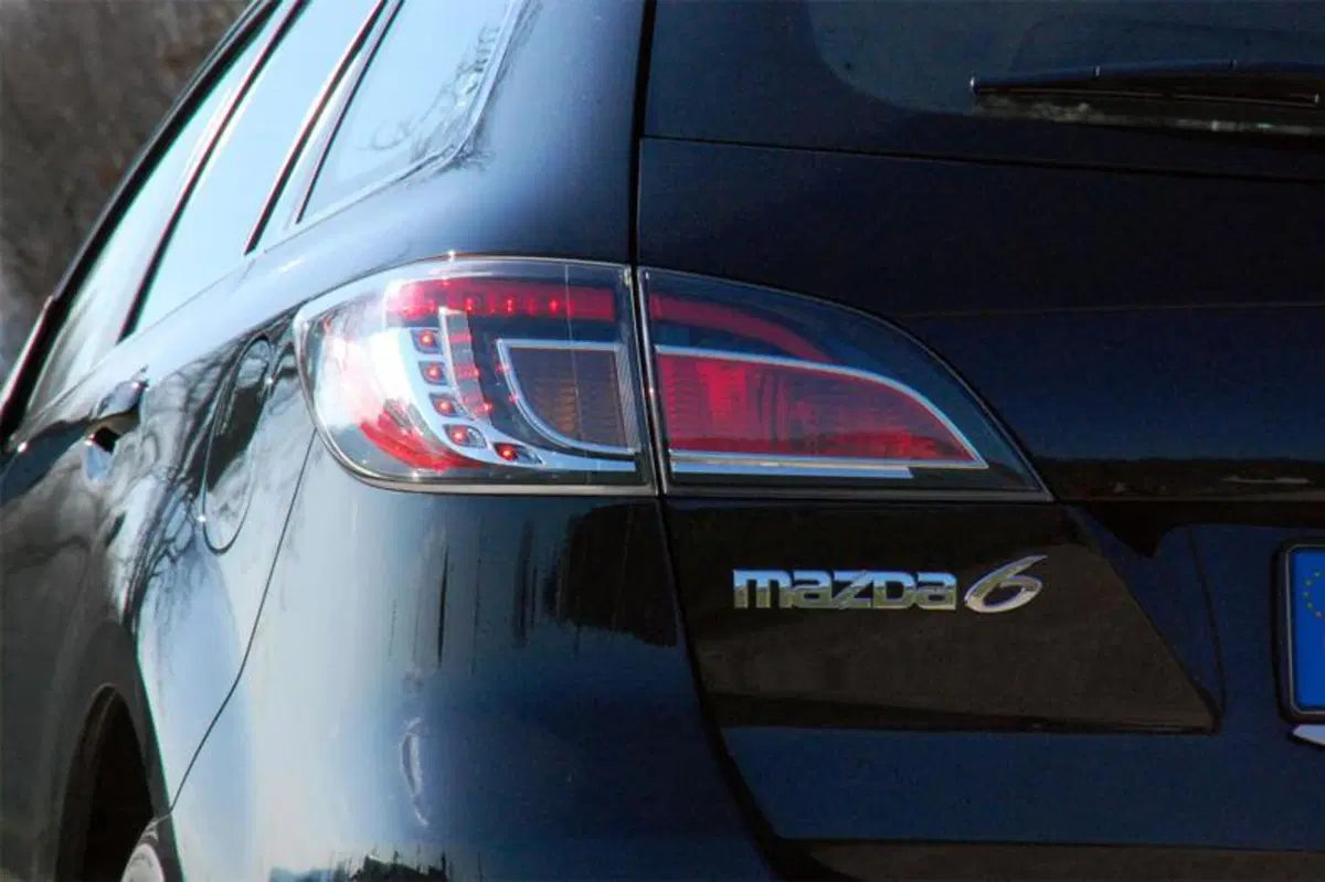 Mazda 6 2.2 CD 163 cv Luxury Wagon (11)