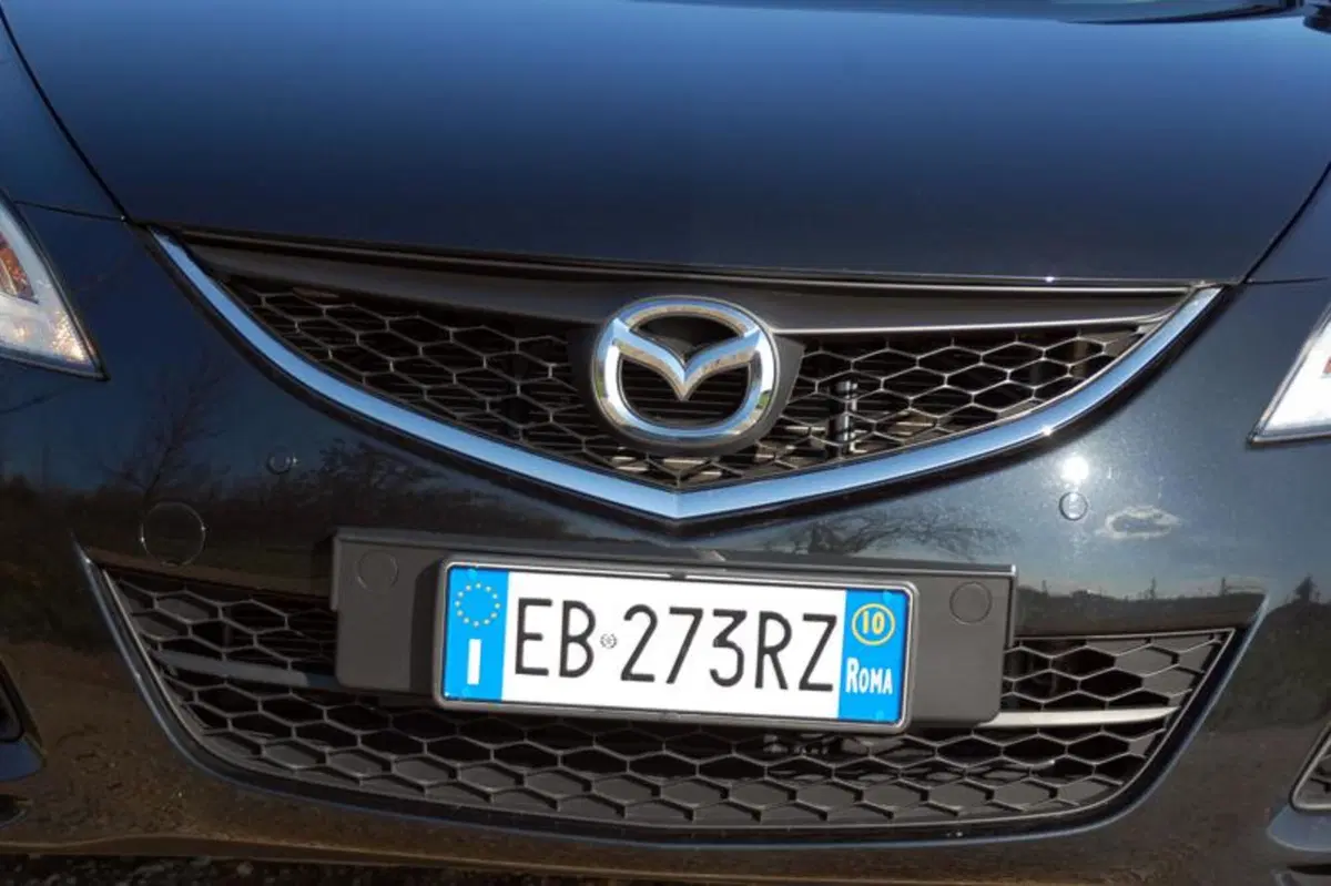 Mazda 6 2.2 CD 163 cv Luxury Wagon (13)