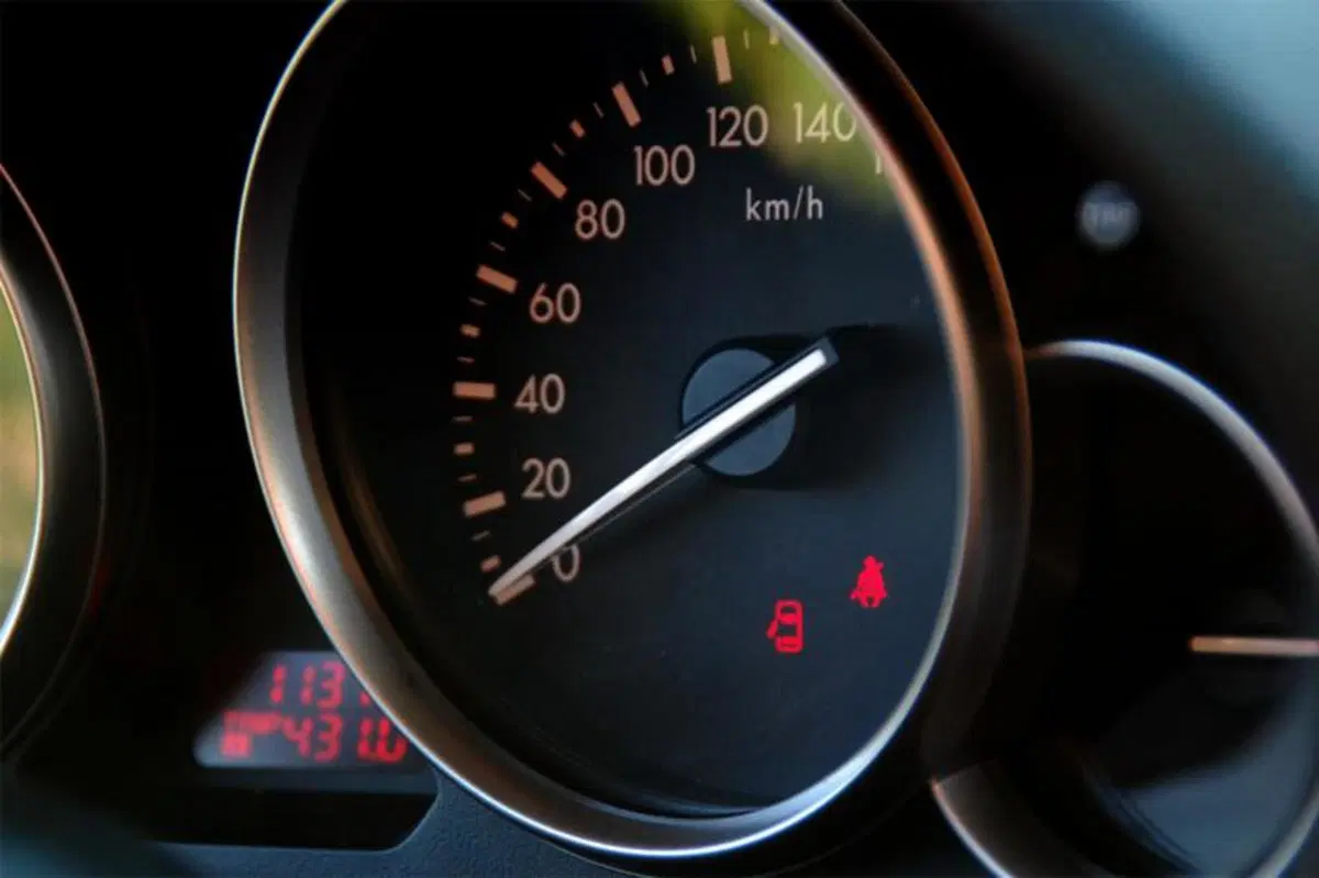 Mazda 6 2.2 CD 163 cv Luxury Wagon (23)