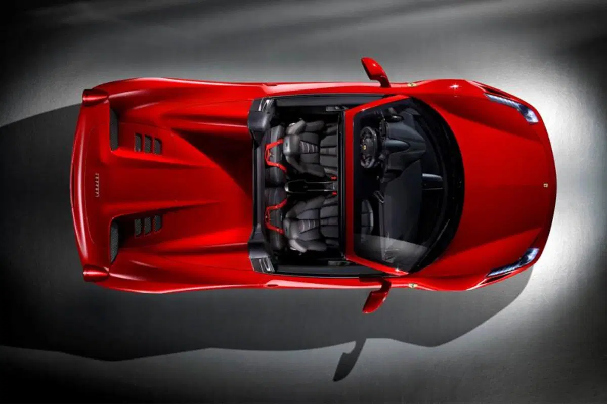 Ferrari 458 Spider (4)