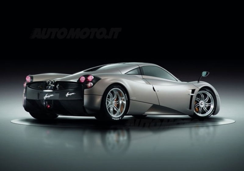 Pagani: la Huayra arriver&agrave; negli USA con un anno di ritardo per via degli airbag