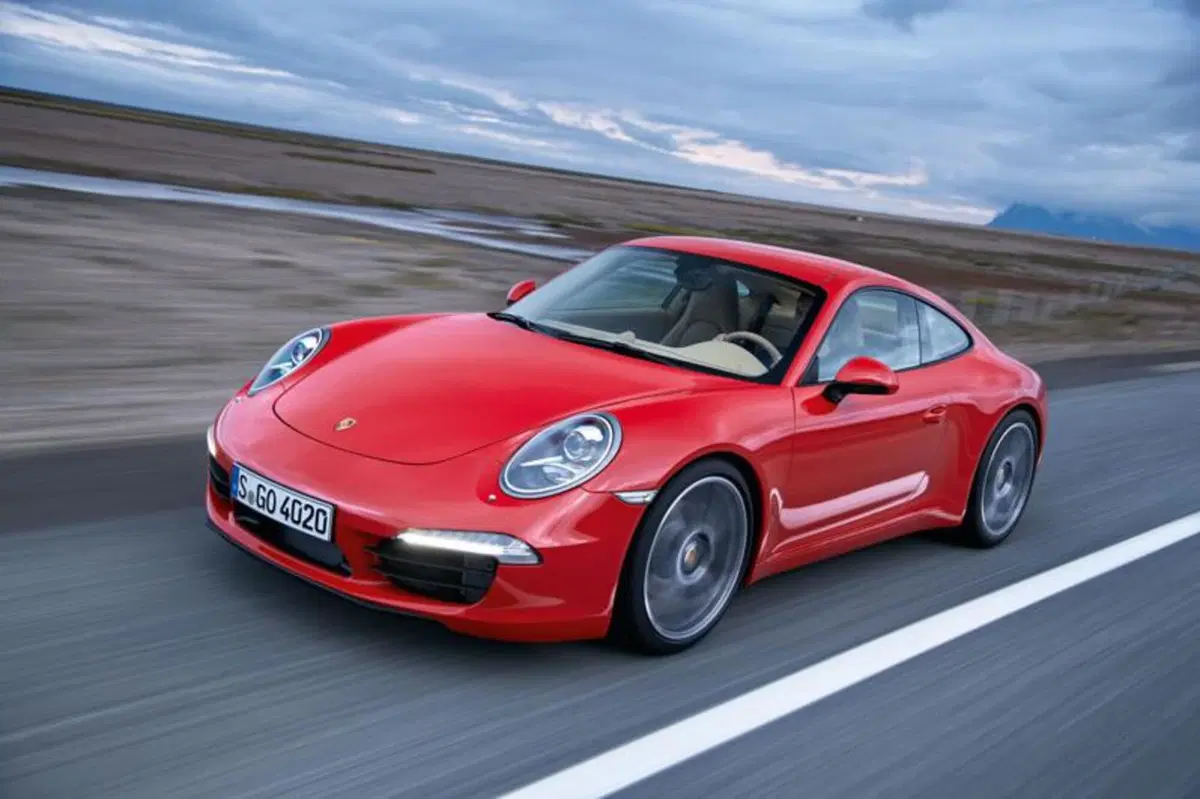 Porsche 911: in Germania la 991 parte da 88.038 euro