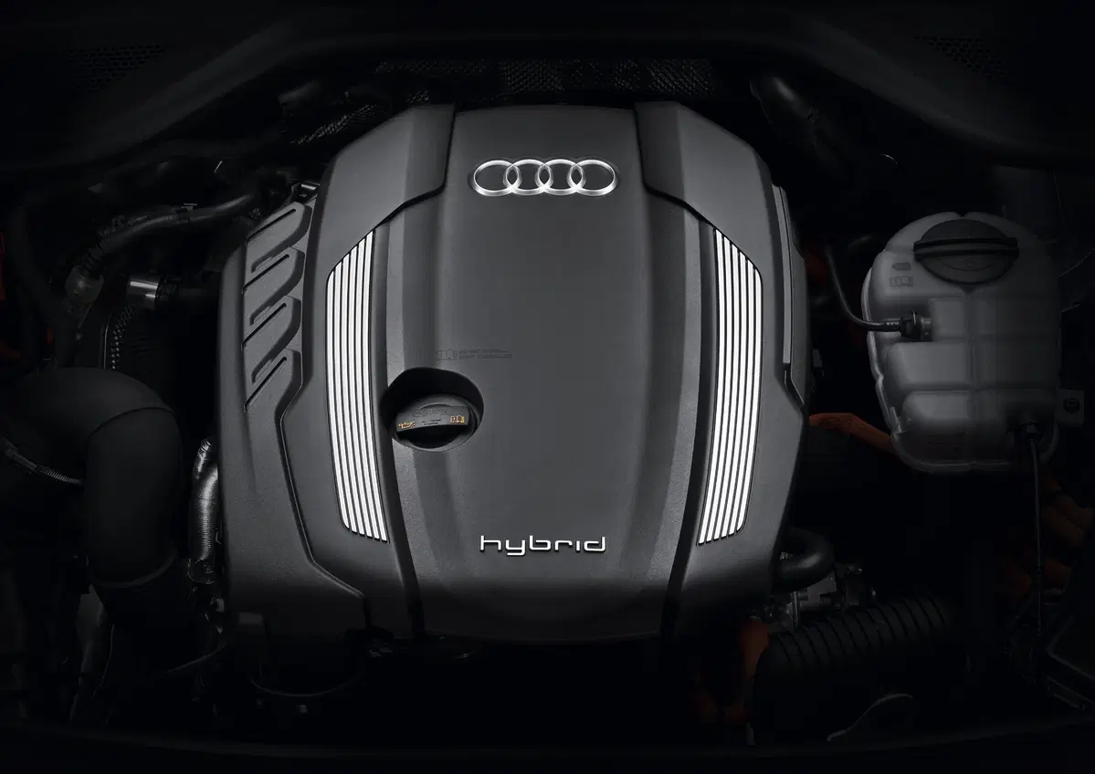 Audi A8 Hybrid (20)