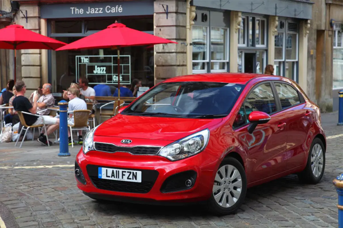 Kia: a settembre in Italia la Rio 2012 (3)