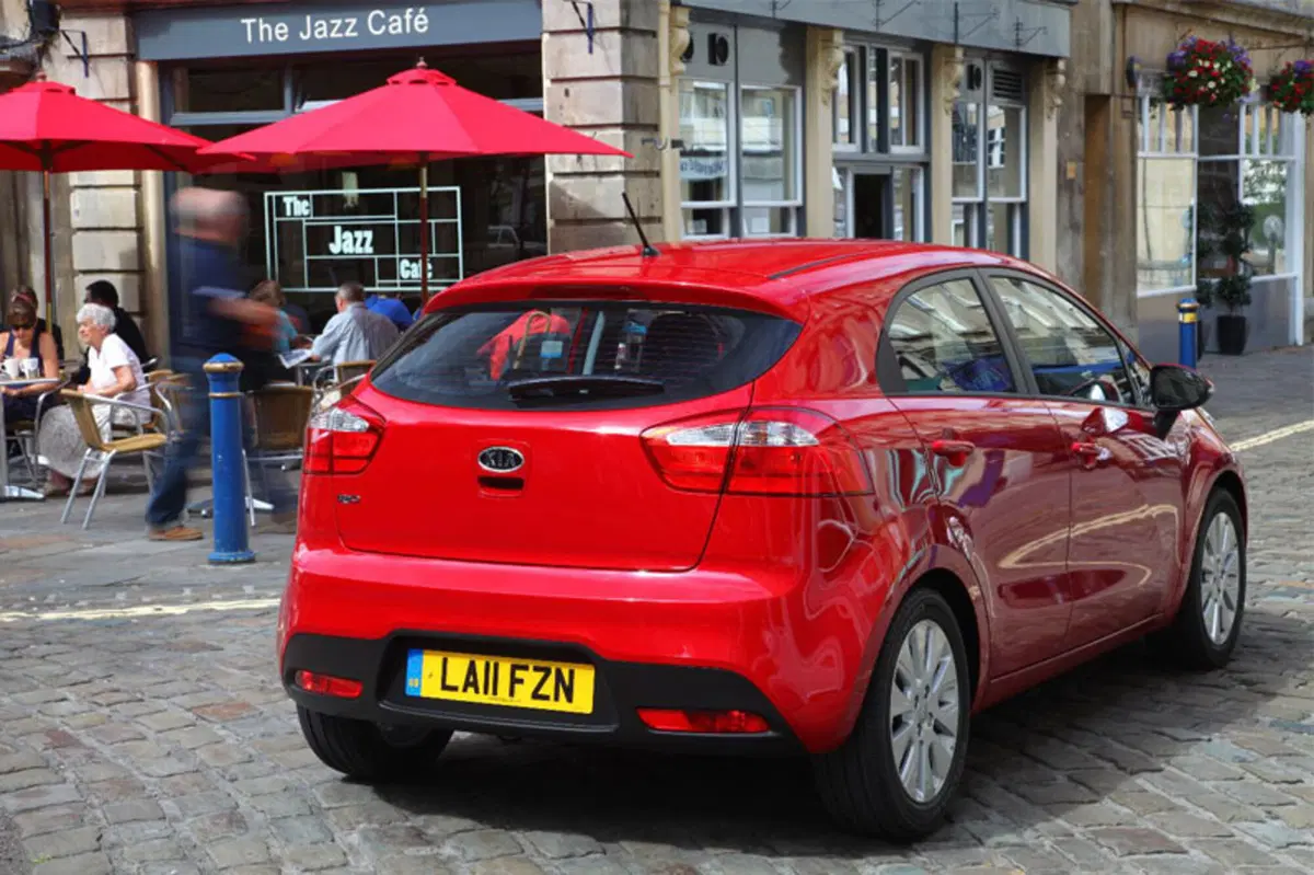 Kia: a settembre in Italia la Rio 2012 (4)