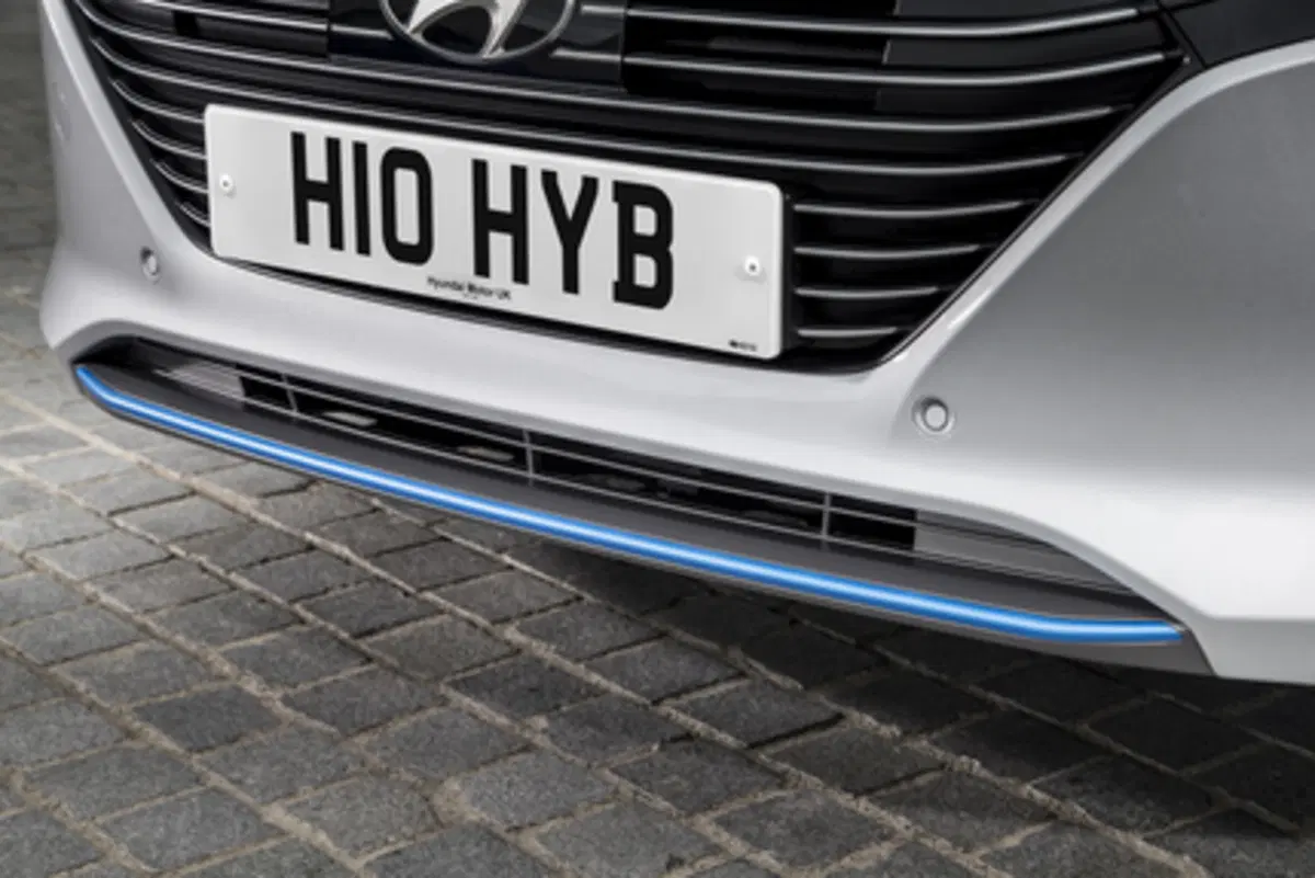 Hyundai Ioniq Hybrid 2016 [Video Primo Test] (19)