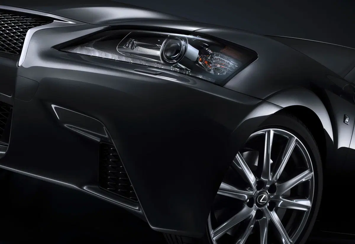 Lexus: diffusi i primi teaser ufficiali di GS F Sport e la 450h M.Y. 2013 (2)