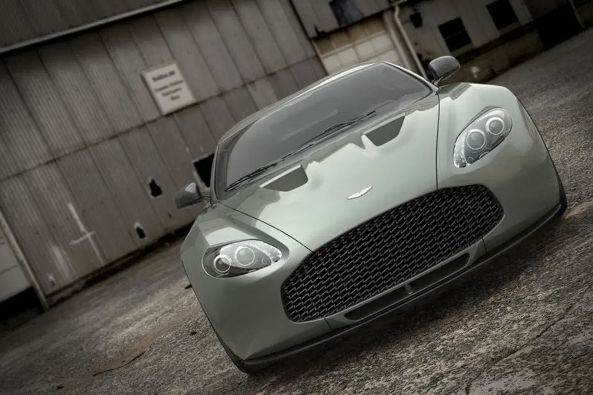 Aston Martin V12 Zagato: sarà prodotta in 150 esemplari (2)