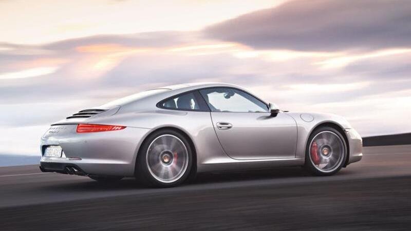 Porsche 911: in Italia costa 89.732 euro