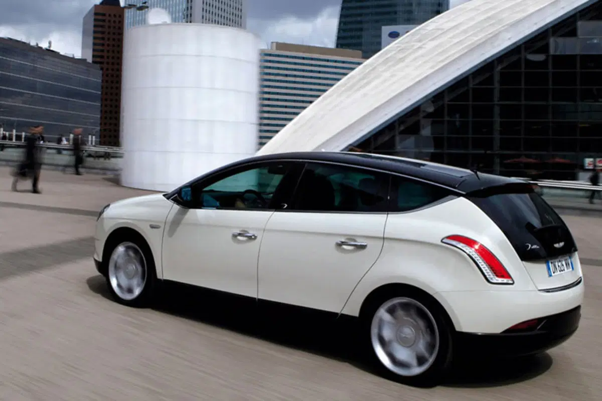 Chrysler Delta (2)