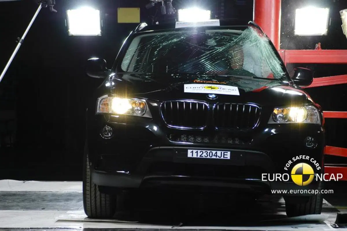BMW X3: 5 stelle nei crash test EuroNcap