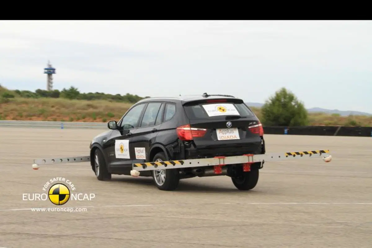 BMW X3: 5 stelle nei crash test EuroNcap (3)