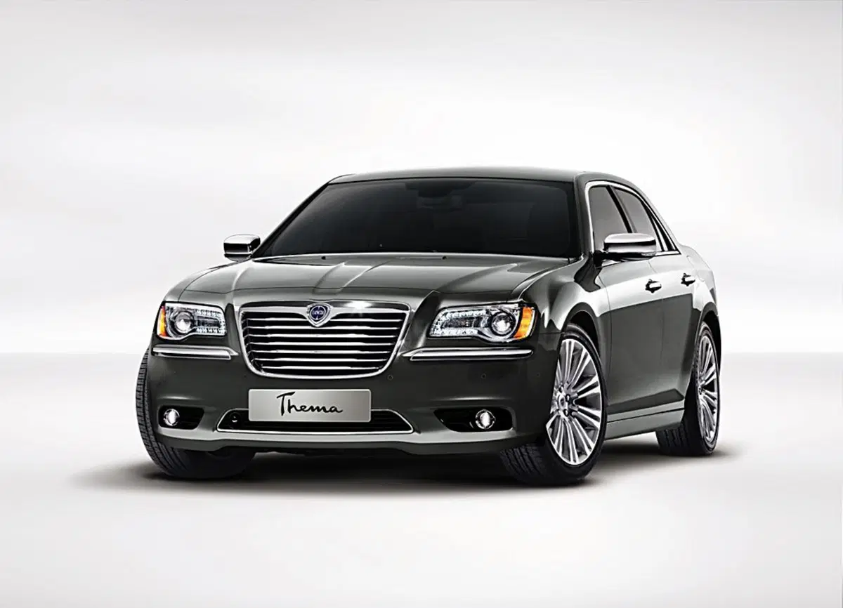 Nuova Lancia Thema