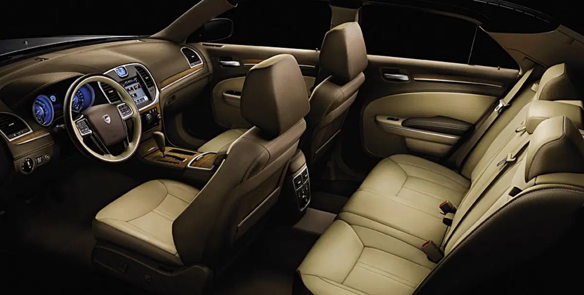 Nuova Lancia Thema (8)