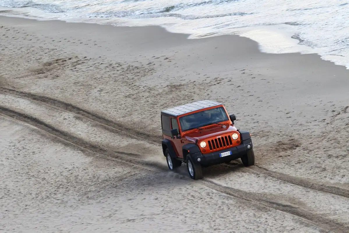 Jeep Wrangler: il V6 Pentastar da 3.6 litri arriva anche in Europa (10)