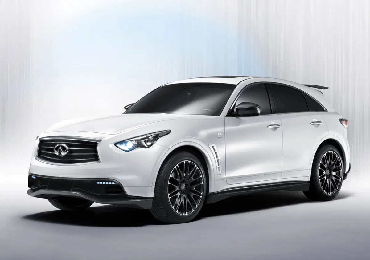 Infiniti FX Sebastian Vettel