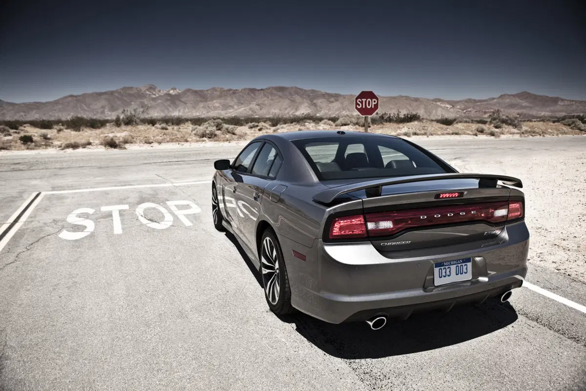 Dodge Charger SRT8 2012 (5)