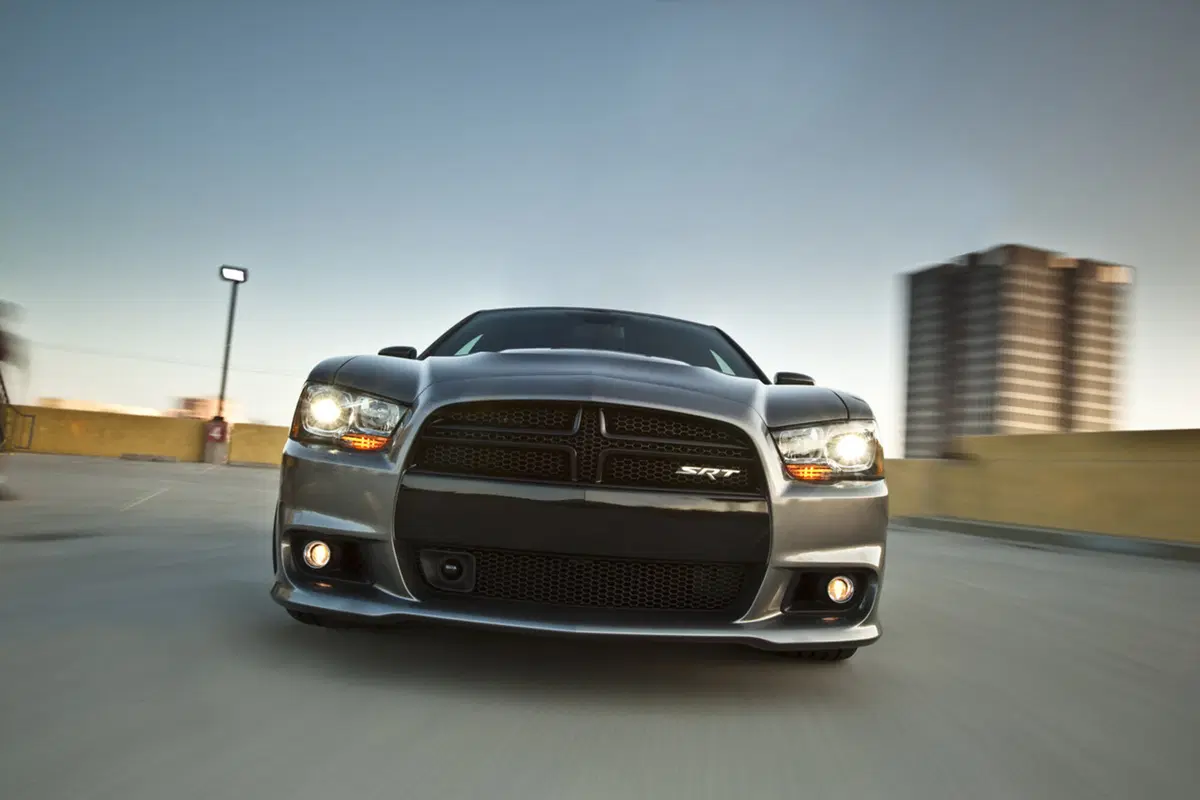 Dodge Charger SRT8 2012 (7)