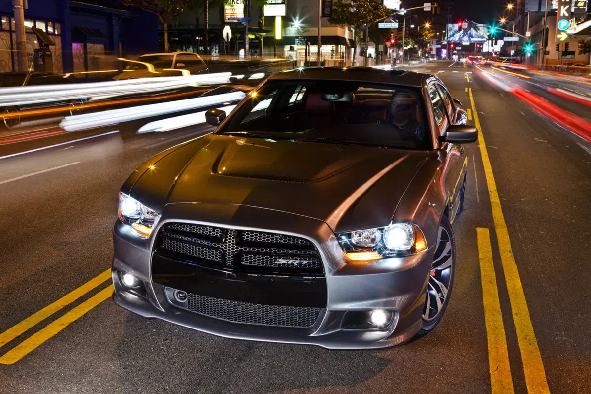 Dodge Charger SRT8 2012 (16)