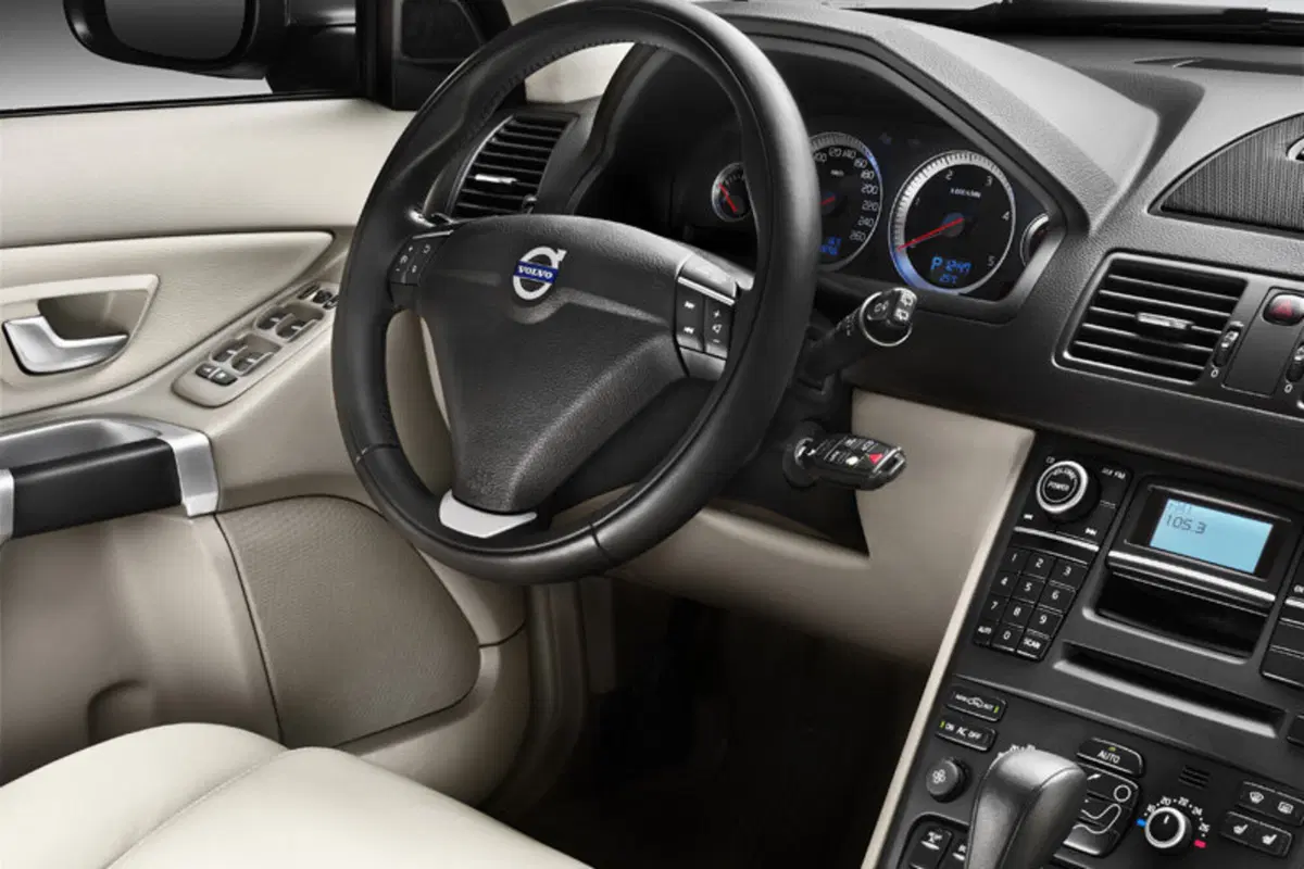 Volvo XC90 M.Y. 2012 (4)
